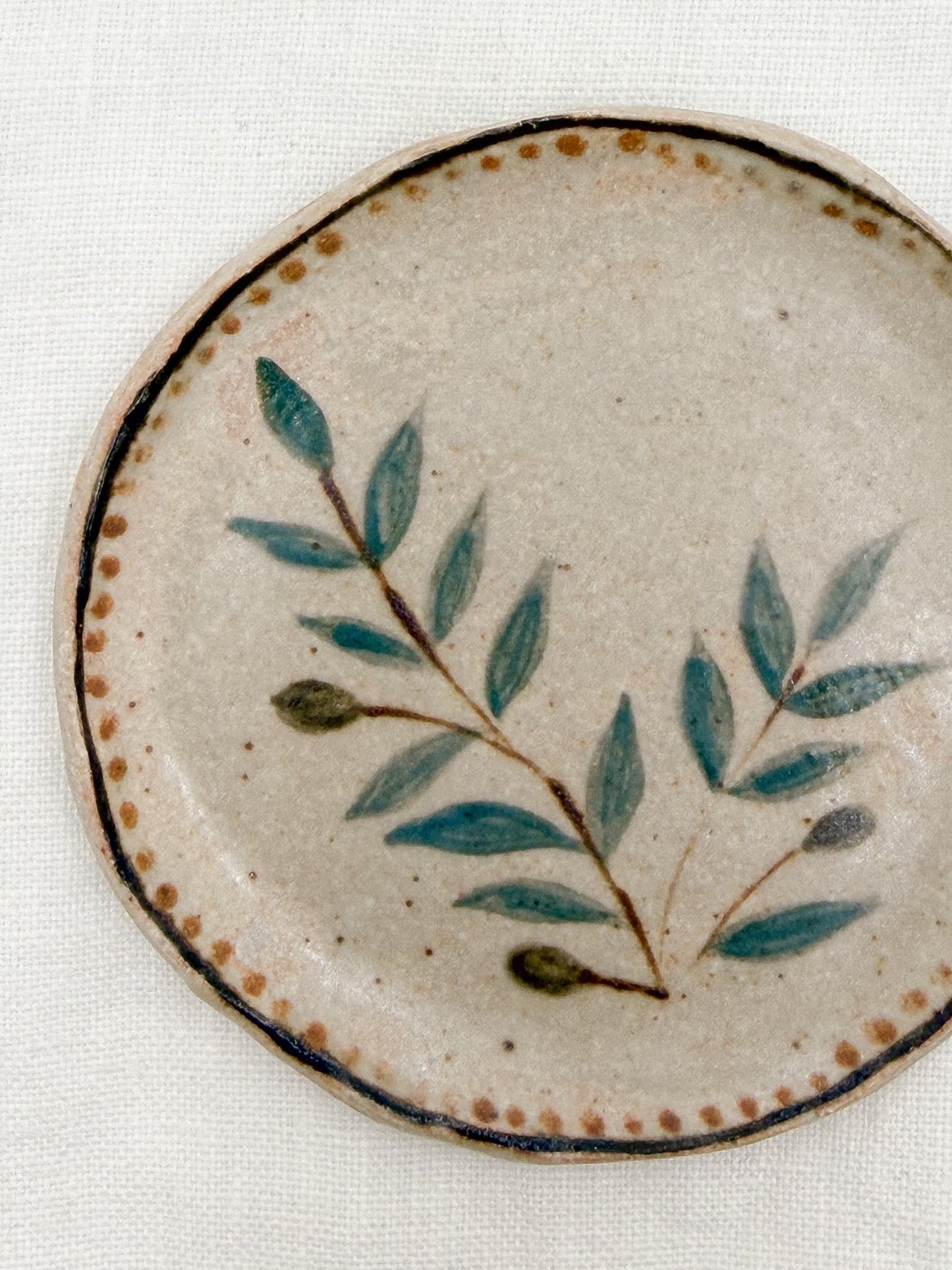 4" Olive Plate
