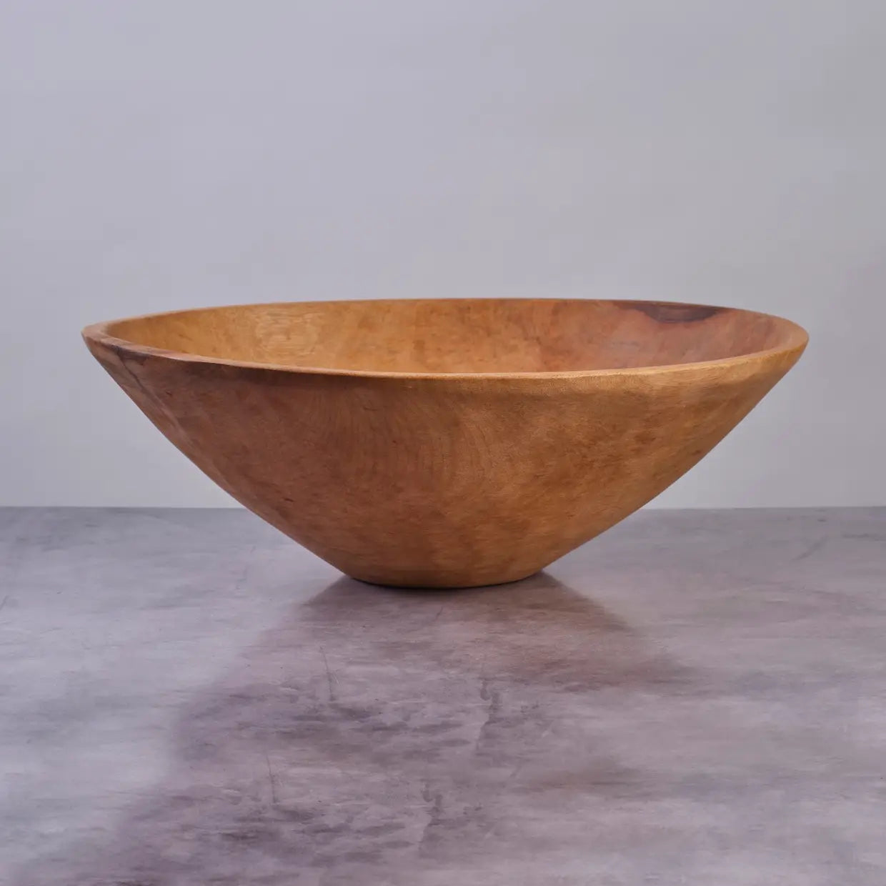 Large Classic round Wood Salad Bowl 17"