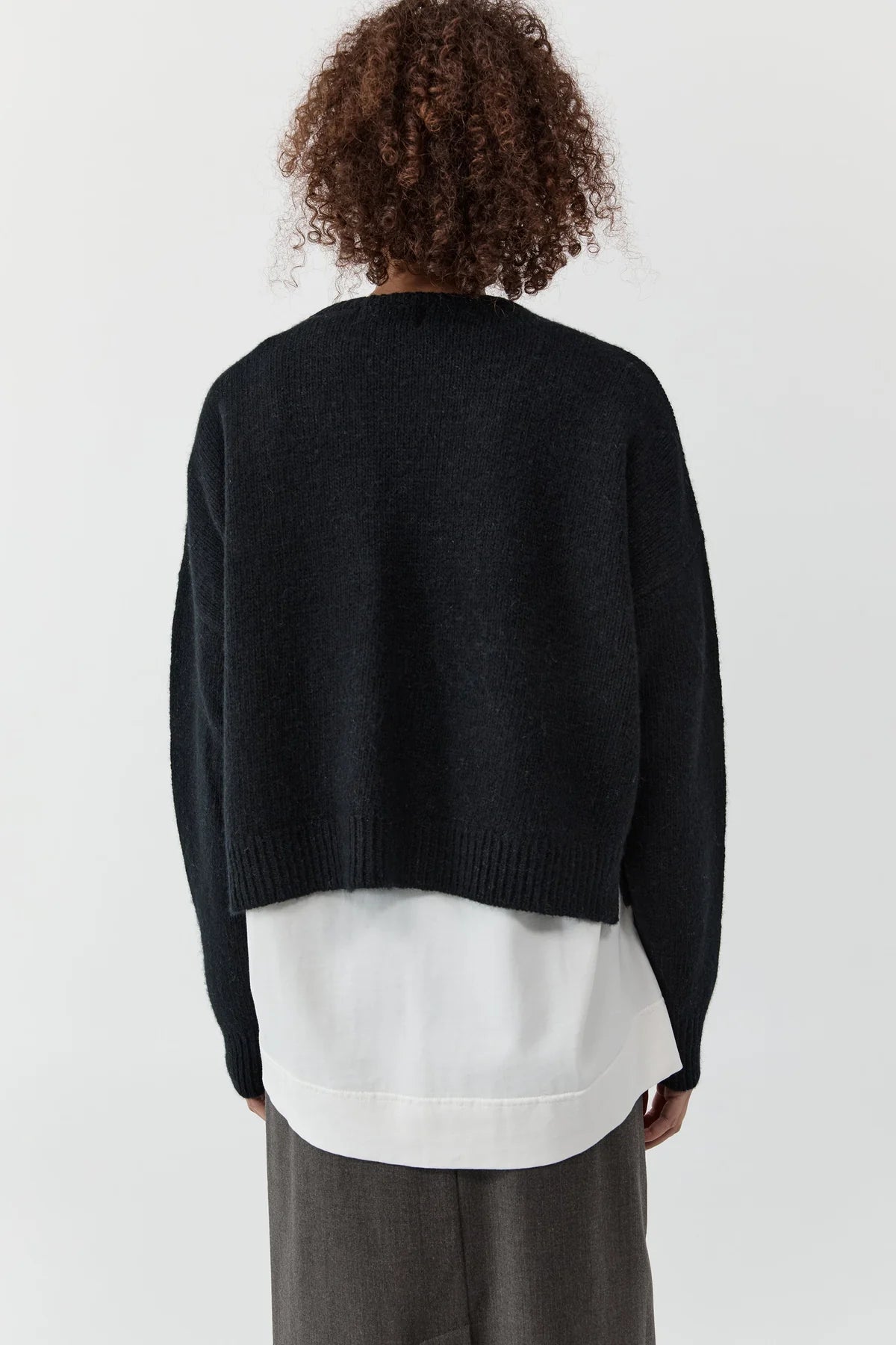 Cropped Sweater- Black