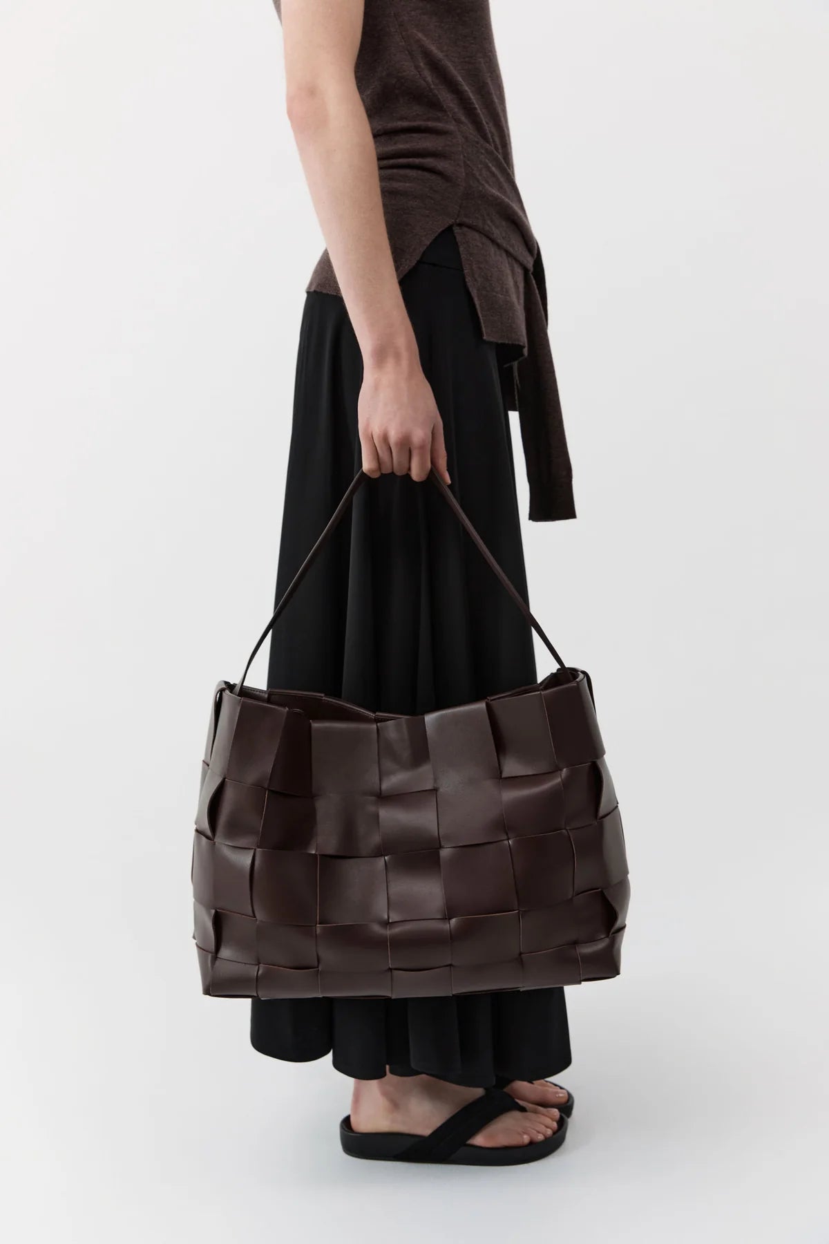 Woven Large Tote - Chocolate