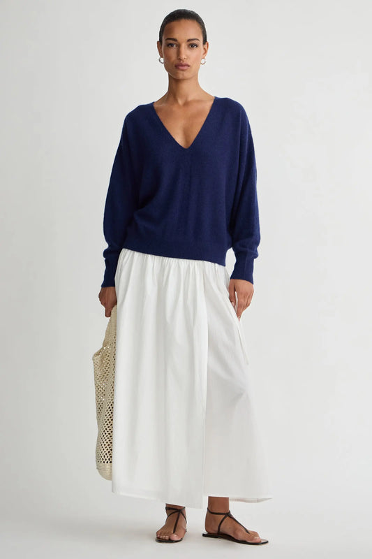Softest Silk Cashmere V-neck- Eclipse