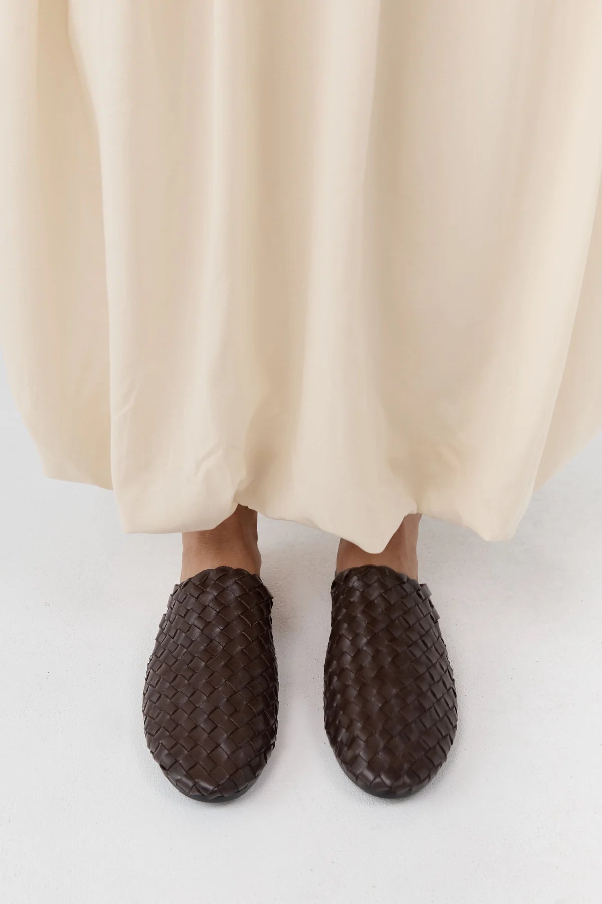 Bunto Woven Slides