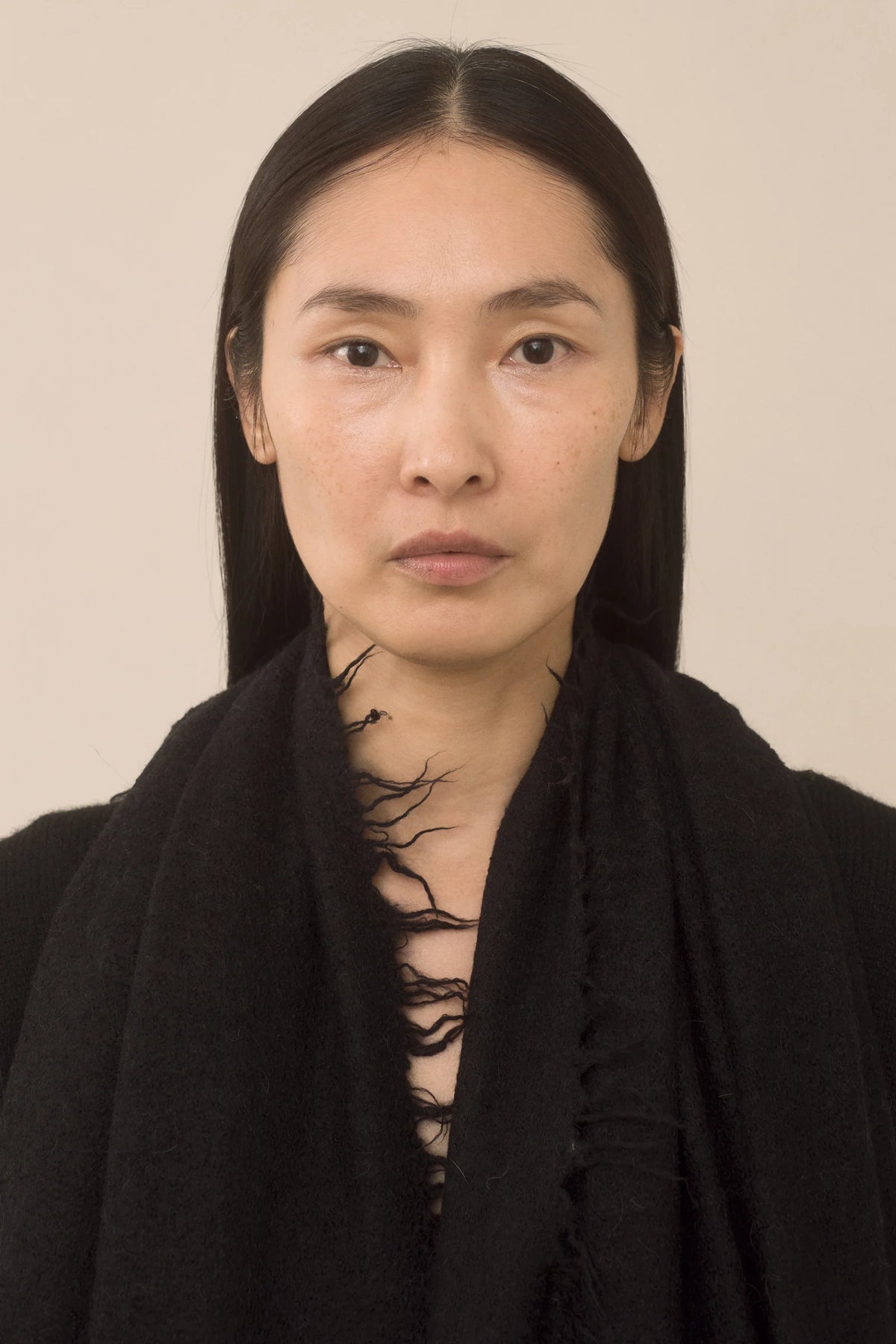 Soft Fringe Scarf- Black