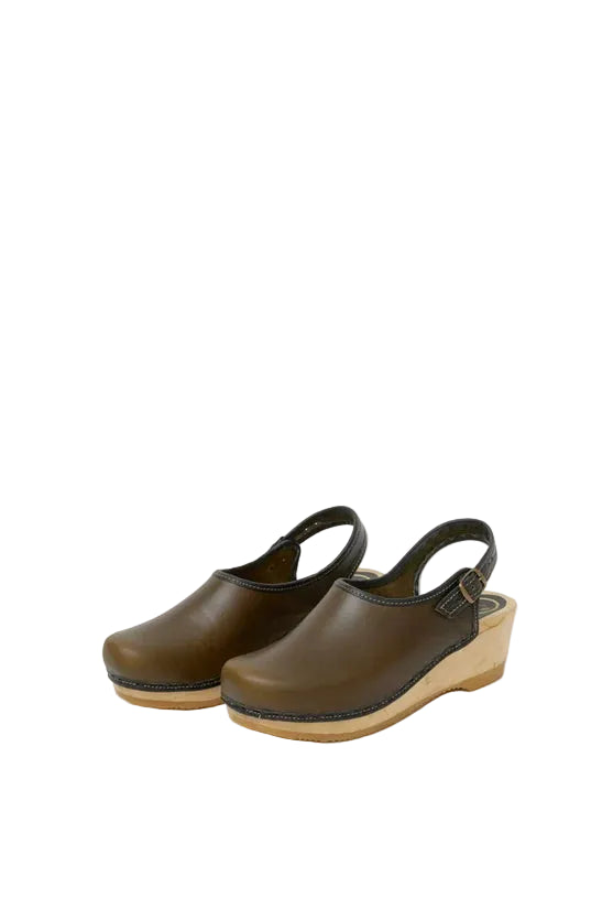 Daisy Clog on Mid Wedge in Army with Black