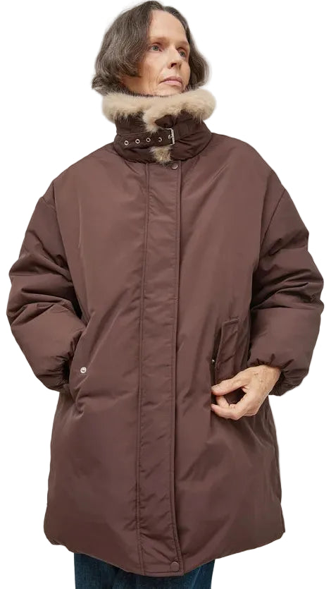Dublin Coat in Burgundy