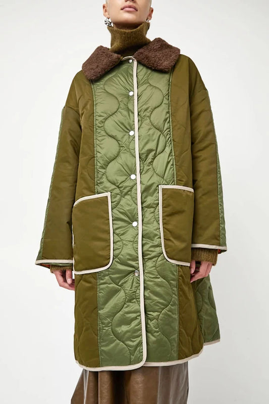 Summit Jacket in Olive