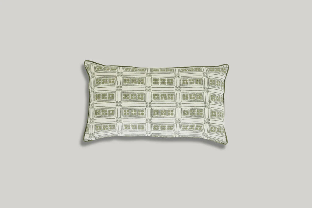 Passero Lumbar Pillow