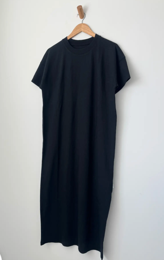 Her Dress - Black