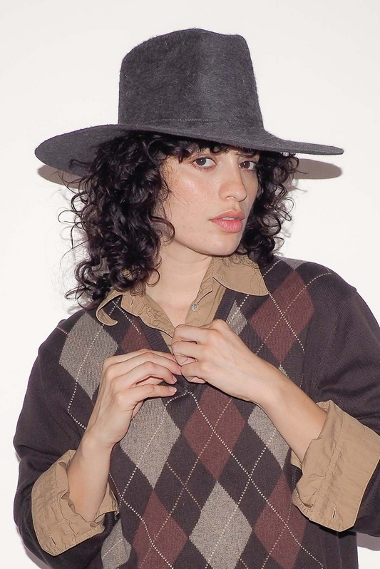 Star Hat - Charcoal Salome