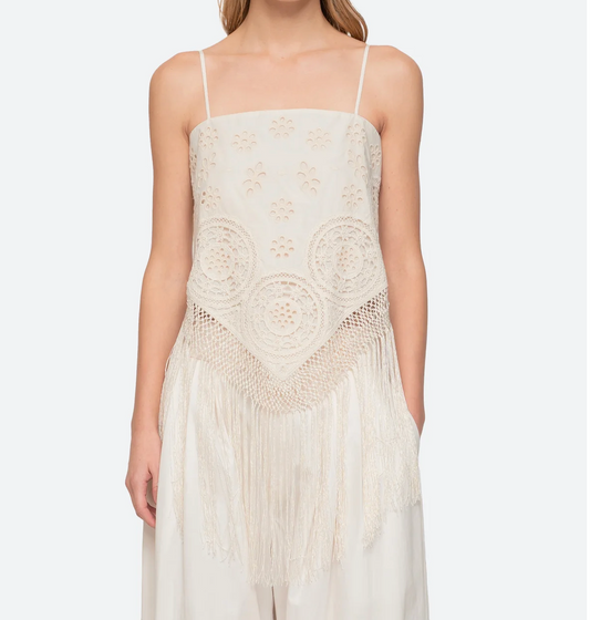 RAFINA EYELET TOP