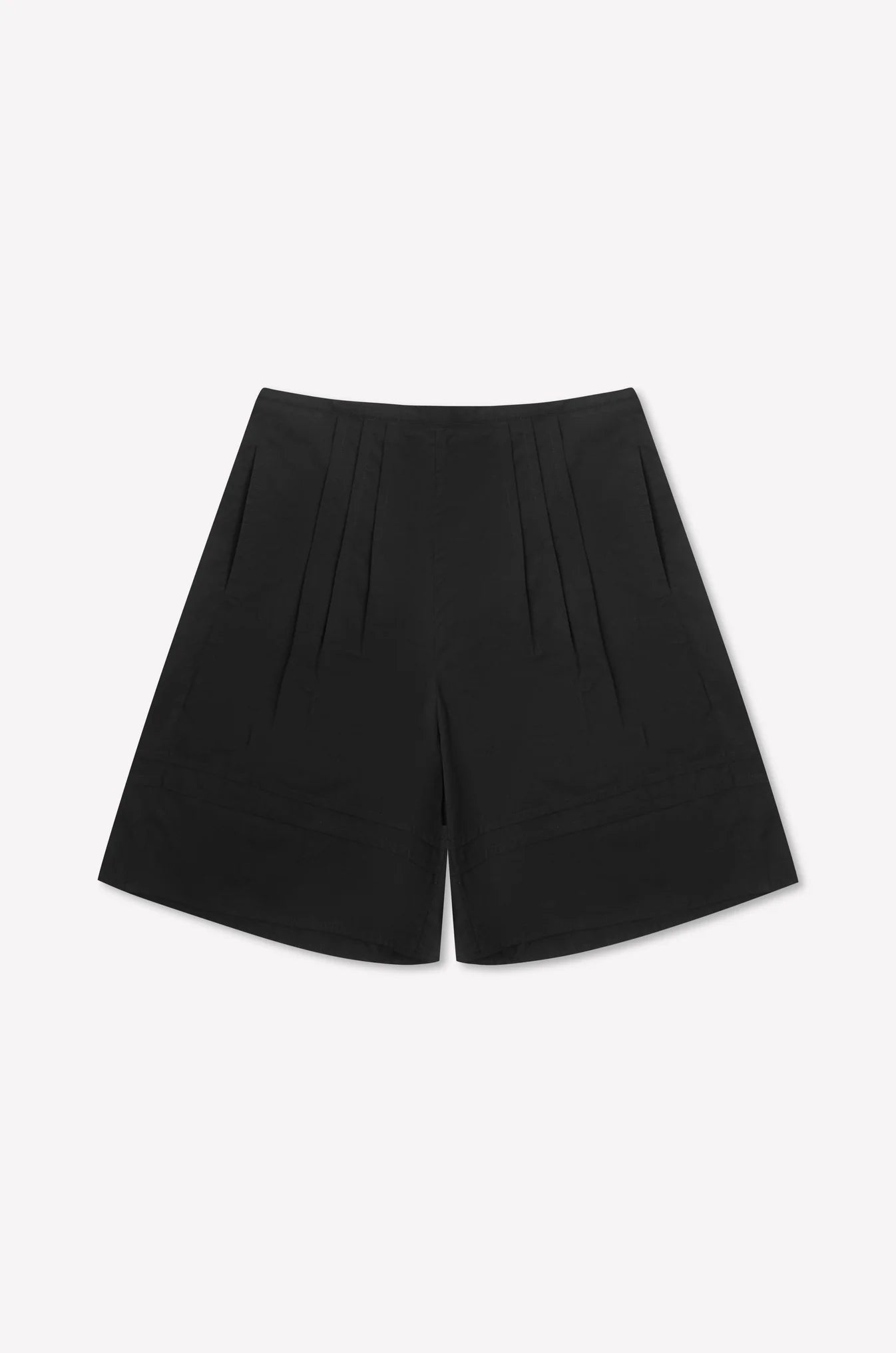 Pintuck Short