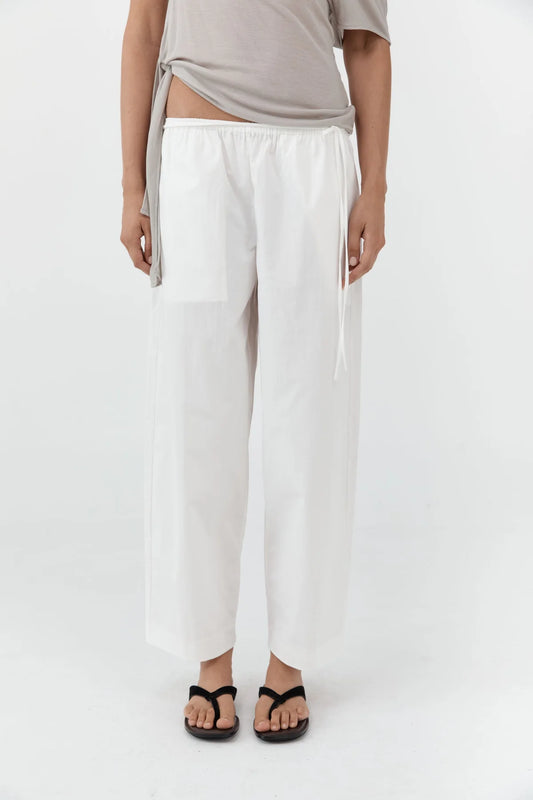 Fine Rouleau Crop Pants - White