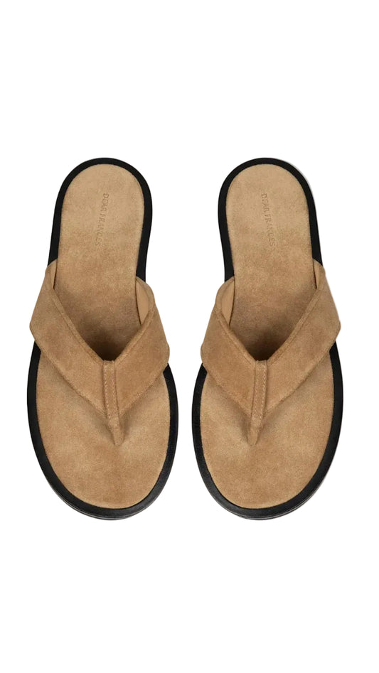 Capri Thong Sandal- Carmel Suede
